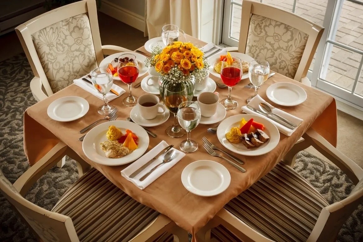 Dining services